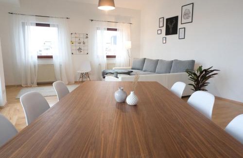 Obertshausen Apartment | - NEU - LUXUS Frankfurt Flat