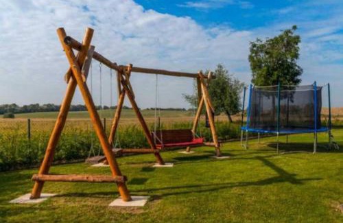 Falkenhagen House | NEU! Ritterherberge zum Falken