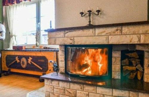 Falkenhagen House | NEU! Ritterherberge zum Falken