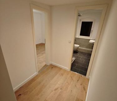 Salbke Apartment | Neu saniertes Penthouse Apartment mit offener Wohnküche