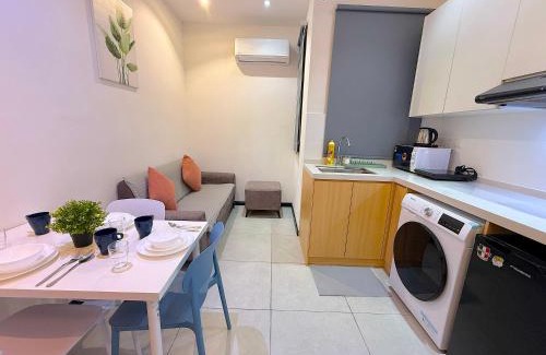 Kuala Lumpur Apartment | Neu Suites by Cozy Homes Near Gleneagles, KLCC & LRT