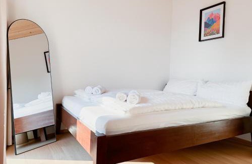 Dornbirn Apartment | Neubau - Business Apartment in Toplage - 24 7 Check-in - WLAN