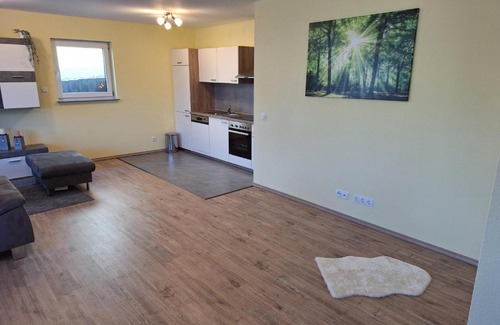 Rheinbay Apartment | Neue Ferienwohnung auf dem Land