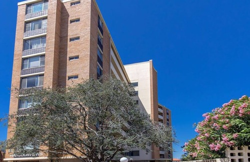 Neutral Bay Apartment | Neutral Bay- WY603 Wyagdon Street - Modern Studio with Harbour Views, Pool Parking in Secure Building