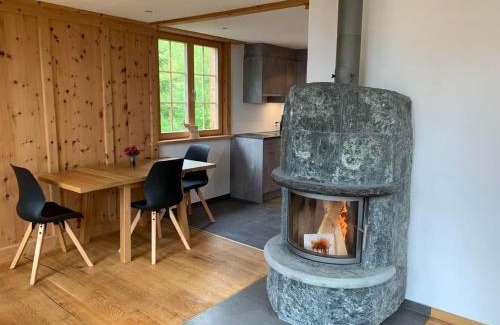 Monstein House | Neuwertiges 2 Zi Ferienchalet 55M2