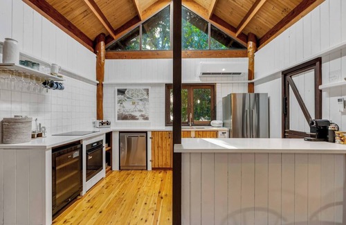 Kamerunga House | Neverland The Stoney Creek Treehouse