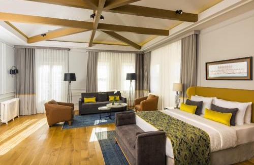 Ortakoy Hotel | Nevv Bosphorus Hotel & Suites