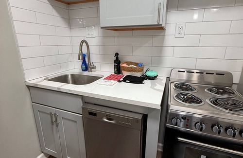Burns Park Apartment | * NEW * 1BR Retreat | Heart of Campus w/Parking