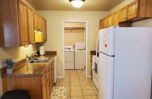 West Plains House | NEW! 2 Bedroom 2 Bath Near Downtown West Plains, Neat and Clean!