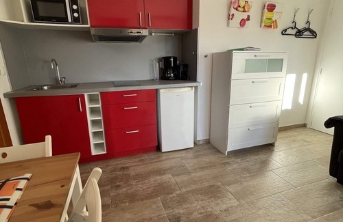 La Capte Apartment | new 20m2 studio - absolute tranquility - 1 minute walk from the sea - only happiness