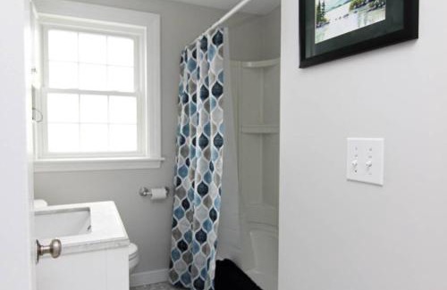 Wolfeboro Apartment | NEW 2BR Apartment near Lake Winnipesaukee