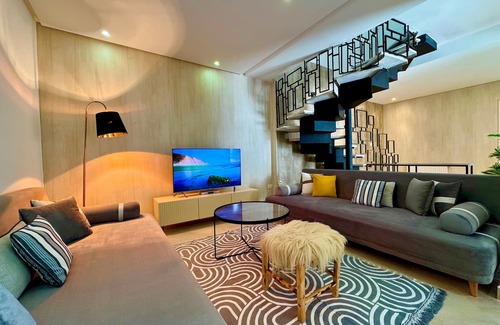 La Marsa Apartment | New 3 bdrs apt in La Marsa: close to the sea