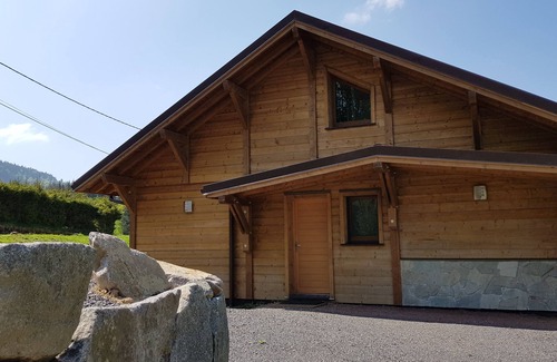 Gerbepal Ski Chalet | New 3 * chalet -L'escargot-Proche Gérardmer-Grand confort-SAUNA BALNEO WIFI