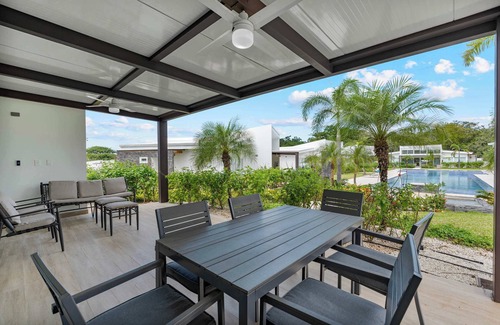 Rio Seco Villa | New 3BR Villa | Huge Pool & Tropical Vibes