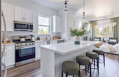 Flagstaff House | New 4BR Canyon Del Rio Retreat | Flagstaff