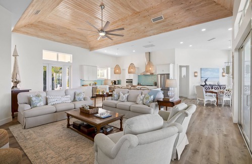 Hartswell House | New 5 BR Luxury Home with Dock, Pool, Spa & Beach on Moriah Harbour