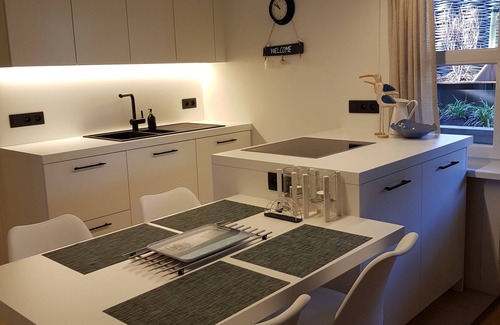 Duinbergen Apartment | New apartment with garden, terrace, free parking in Duinbergen by the sea