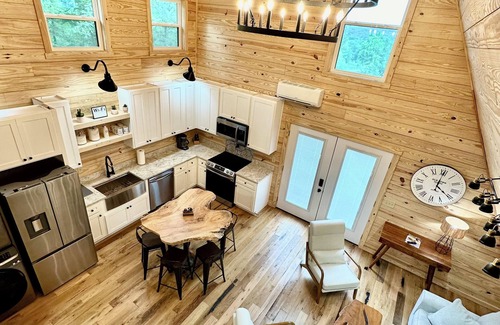 Cub Run Cabin | ✨NEW A-Frame Cabin near Mammoth Cave National Park with lake views!