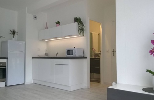 Saint-Medard-en-Jalles Apartment | New! Apartment new and cozy between Bordeaux and the ocean!