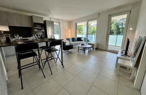 Illkirch-Graffenstaden Apartment | New apartment with large terrace!