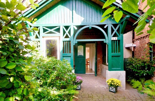Halenbeck-Rohlsdorf Apartment | NEW! Apartment Schwalbennest near Lake Plau