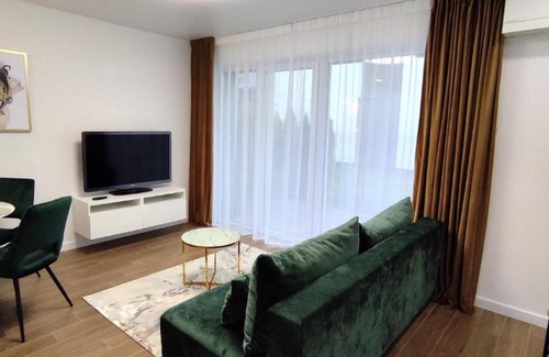 Kaunas Apartment | NEW Apartment J22, Free Private Parking, Terrace, Self Check-in