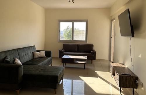 Kato Polemidia Apartment | new Apartment, Prime Location