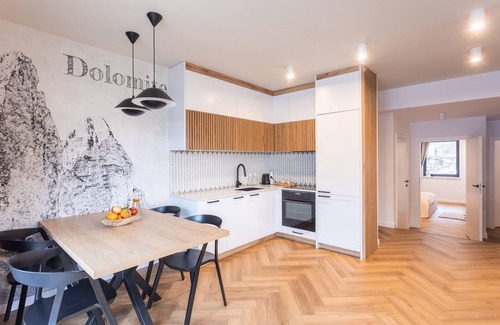 Commezzadura Condo | New apartment with mountain view - 2 bedrooms, 2 bathrooms