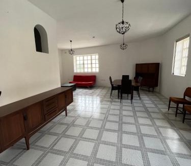 Tal-Ibrag House | New Aurora Room 4, Cozy Double, Shared Bath