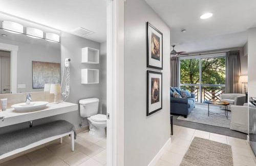 Baytowne Wharf Apartment | NEW Baytowne Bahia Breeze Pool View