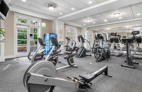 Baytowne Wharf Apartment | NEW Baytowne Bahia Breeze Pool View