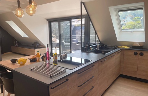 Locronan Apartment | "New" Beautiful apartment in the heart of Locronan