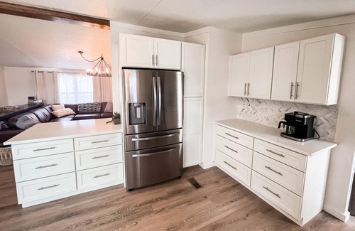 Bridgeport House | New Best Location Spectacular Views Dock Arcade