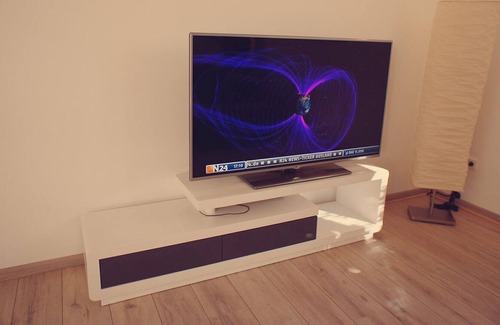 Schnelsen Apartment | NEW BUILDING 2015, 80m², 3 rooms, near Niendorfer enclosure