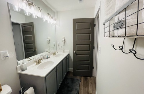 Lawrenceville House | New Built Home-Lawrenceville City- Entire House