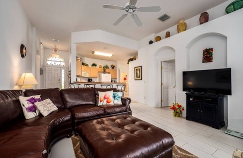 Calabay Parc Villa | NEW! Calabay Comfort - 4BR Pool & Spa Near Disney