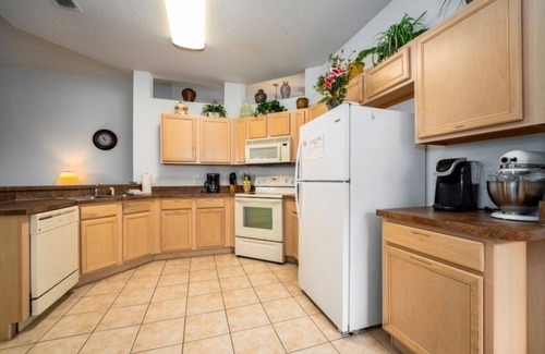 Calabay Parc Villa | NEW! Calabay Comfort - 4BR Pool & Spa Near Disney
