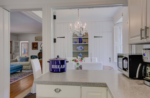 Lewis Mountain House | New! Cameron Cottage | Best UVA Neighborhood