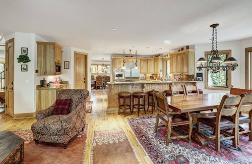 Christie Heights House | NEW Cedar Lodge on Peak 8, Nordic Trails and Epic VIews!