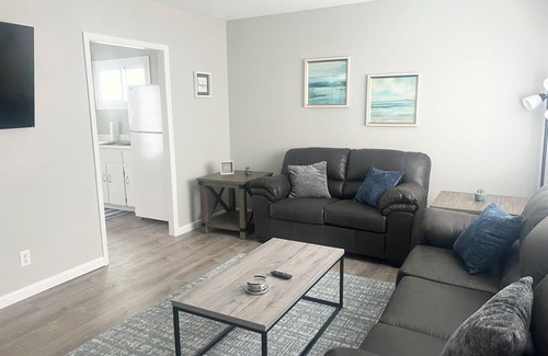 Kent House | NEW! Clean and private remodeled home in Kent. Close to everything!