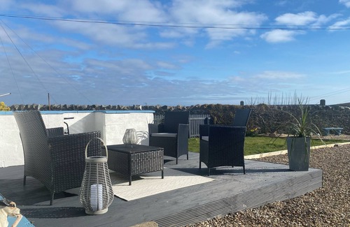 Portsoy House | NEW! Cosy coastal cottage in Portsoy, Scotland with spectacular sea views