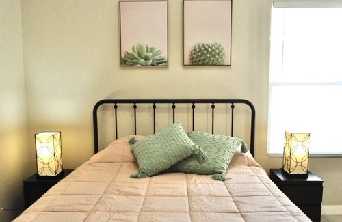 Edinburg Apartment | NEW Cozy 3-Bedroom Apartment in Gated Community!!!