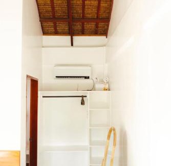 Catangnan Apartment | New cozy villa wide garden,starLink wiFi GenSet