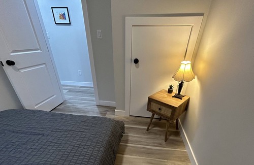 Winnipeg House | New&CozyBasement suite|Free Parking