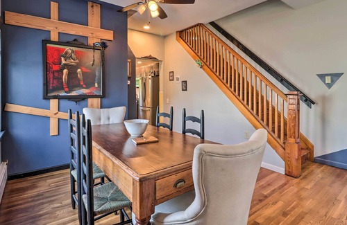 Jim Thorpe House | NEW! Dog-Friendly Jim Thorpe Townhome w/ Fire Pit!