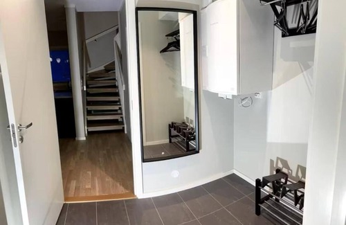 Alna Apartment | NEW Duplex Apartment Near the City With Free Private Parking