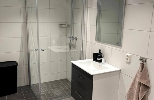 Alna Apartment | NEW Duplex Apartment Near the City With Free Private Parking