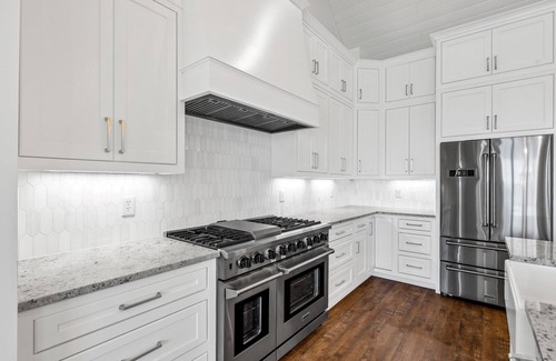 Arley House | NEW: Dwell at Smith Lake: Luxury Lake Home, Sleeps 22, Kayaks + Water Slide!