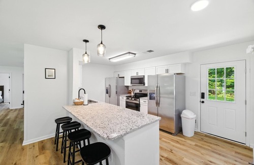Winston - Salem House | NEW! Family Getaway 9BR Open-Concept Retreat