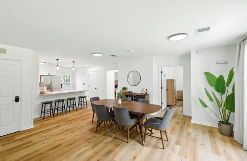 Winston - Salem House | NEW! Family Getaway 9BR Open-Concept Retreat